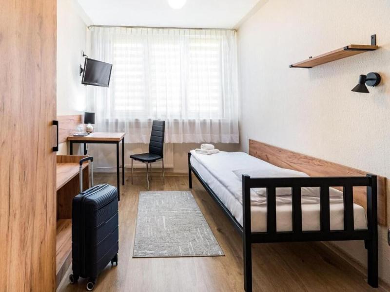 Hotel Alf image