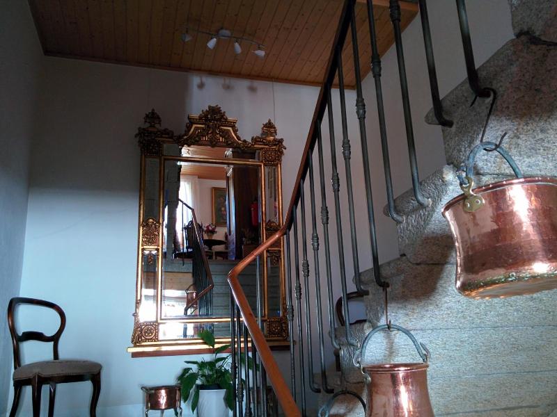 Hotel Croix D Or Et Poste Historisches Hotel image