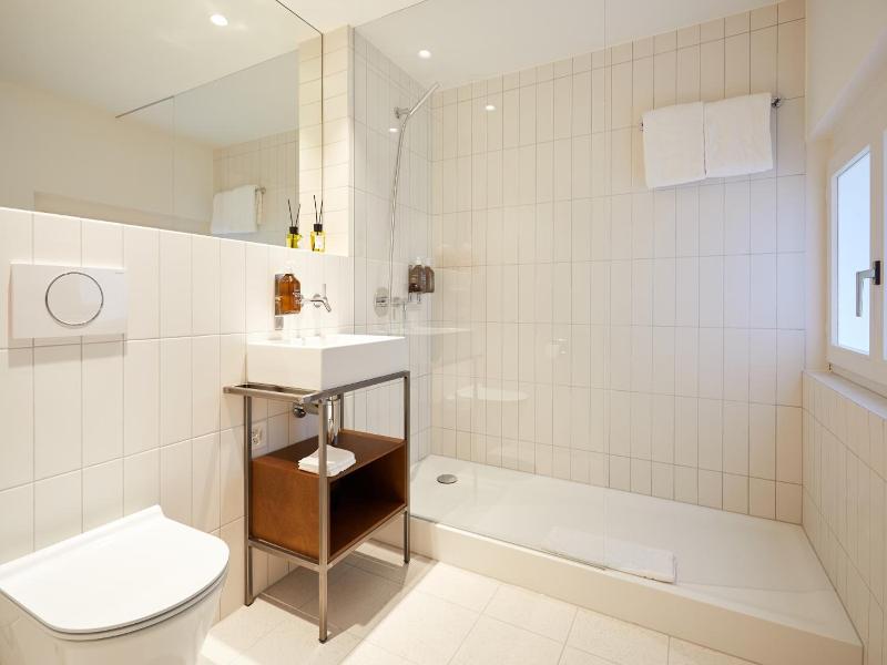 Italian Lifestyle Hotel Osteria Chartreuse image