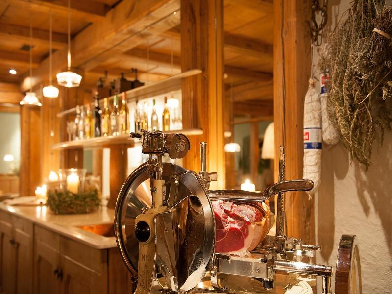 Italian Lifestyle Hotel Osteria Chartreuse image