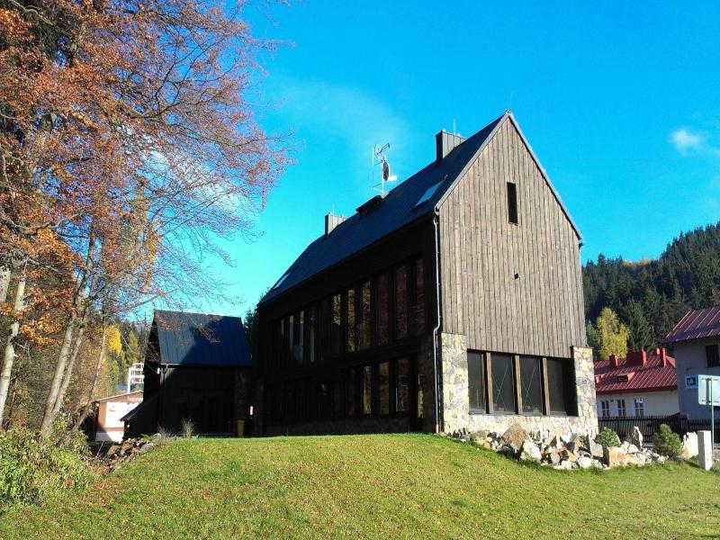 Krakono Ova Dv Lna Woodhaus image