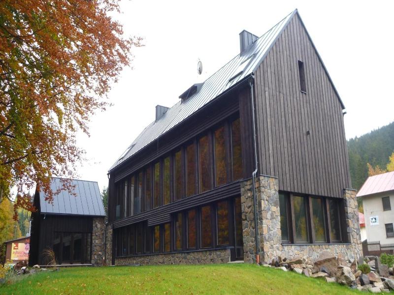 Krakono Ova Dv Lna Woodhaus image