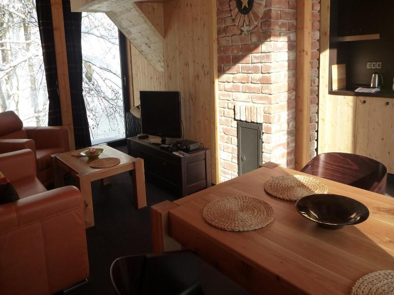 Krakono Ova Dv Lna Woodhaus image