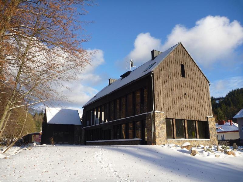 Krakono Ova Dv Lna Woodhaus image