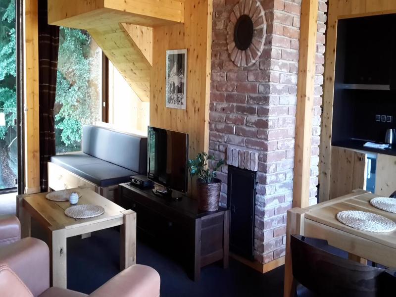 Krakono Ova Dv Lna Woodhaus image
