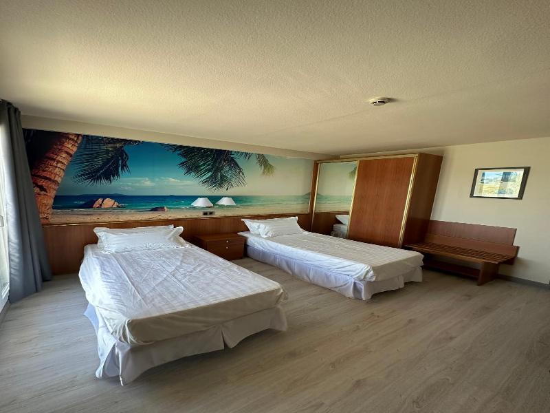 Cambrils Paradise image