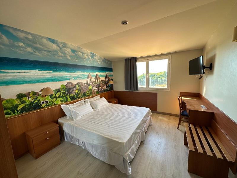 Cambrils Paradise image