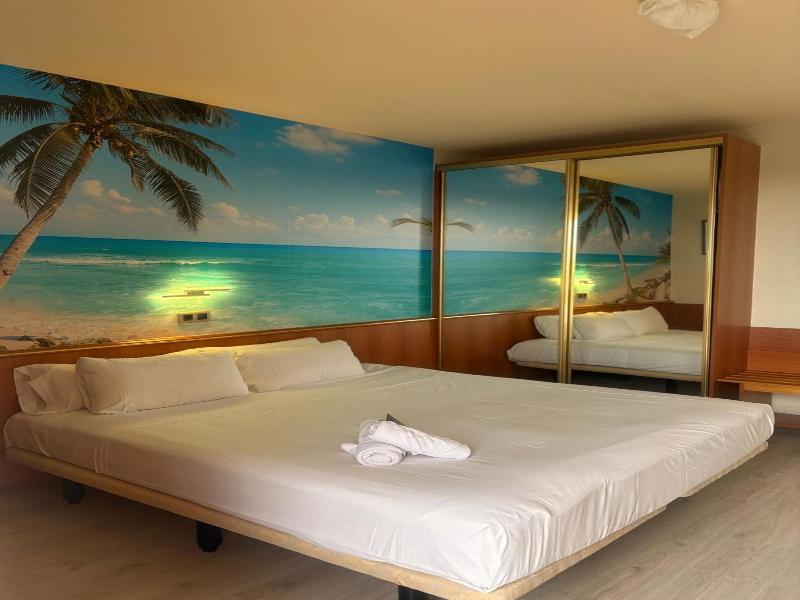 Cambrils Paradise image
