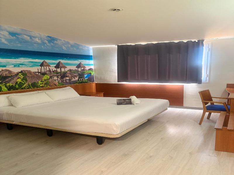 Cambrils Paradise image