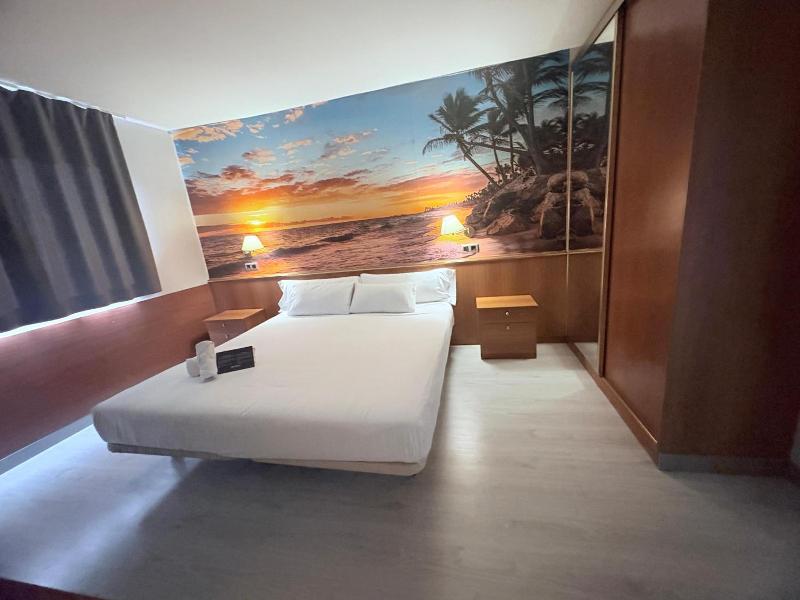 Cambrils Paradise image