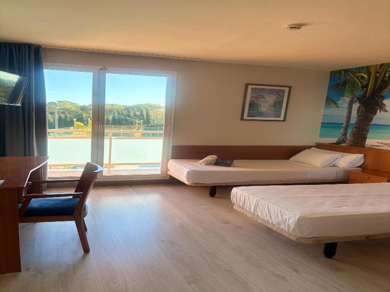 Cambrils Paradise image