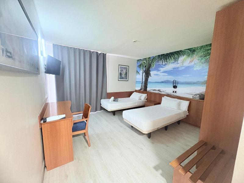 Cambrils Paradise image