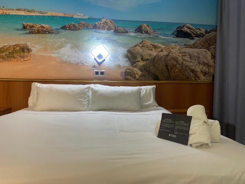 Cambrils Paradise image