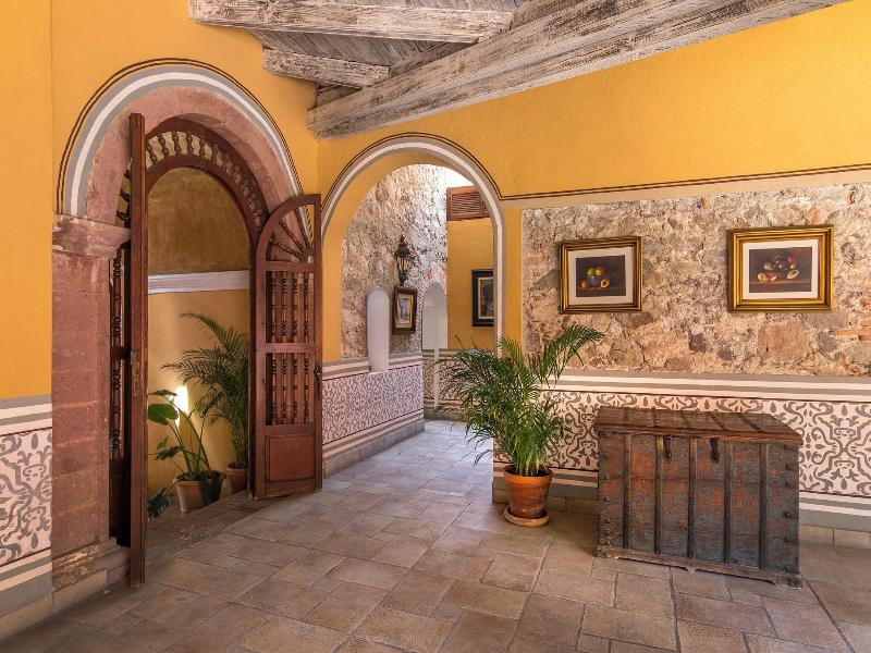 Villa Santa Mv Nica