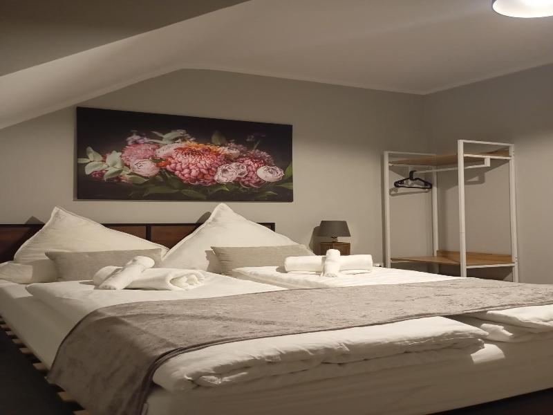 Niehler Hotel image