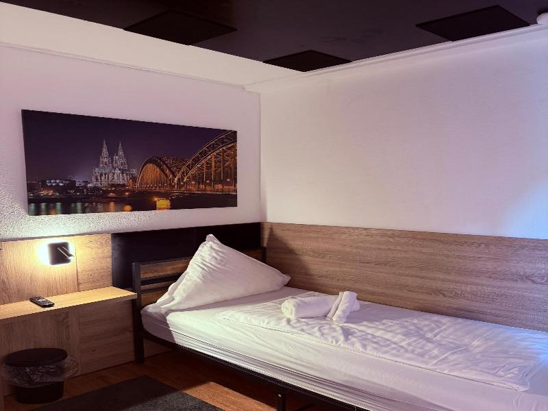 Niehler Hotel image