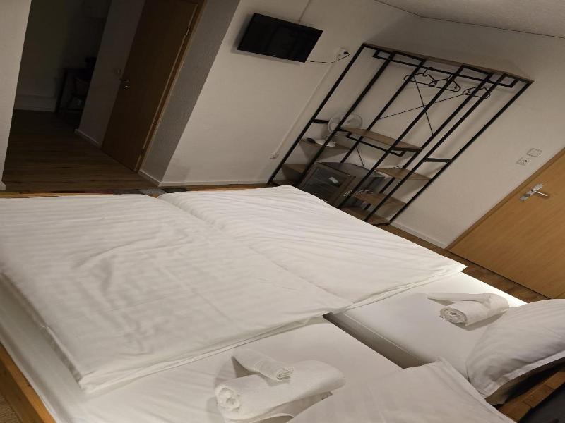 Niehler Hotel image