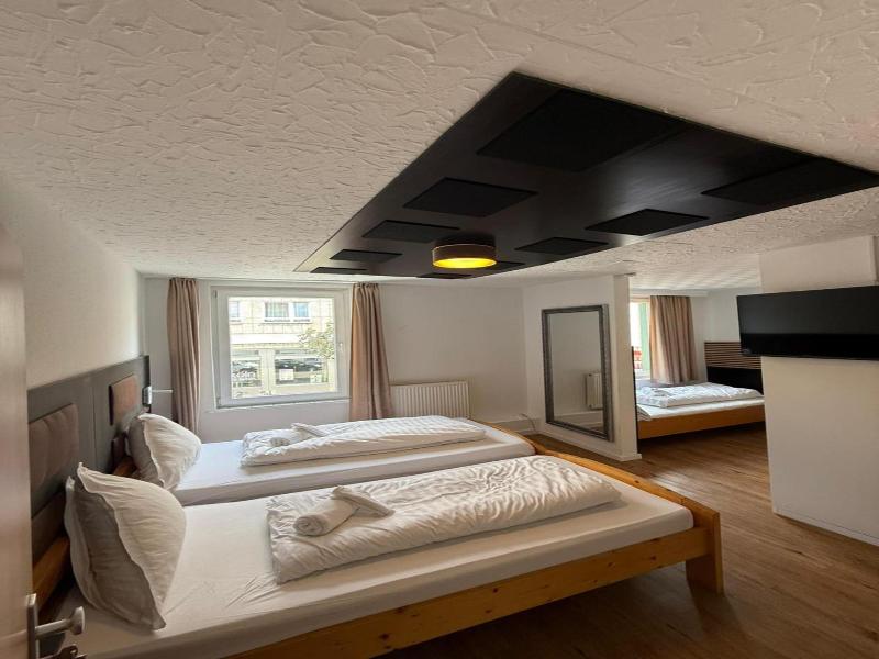 Niehler Hotel image