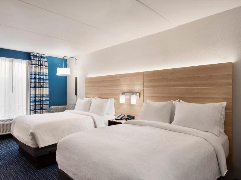 Holiday Inn Express Dumfries An Ihg Hotel image