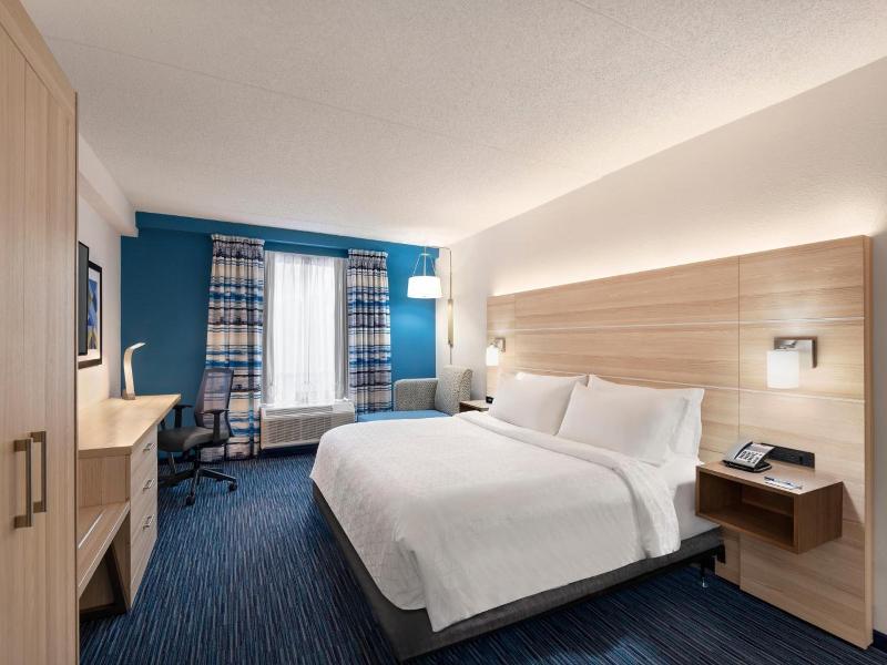 Holiday Inn Express Dumfries An Ihg Hotel image