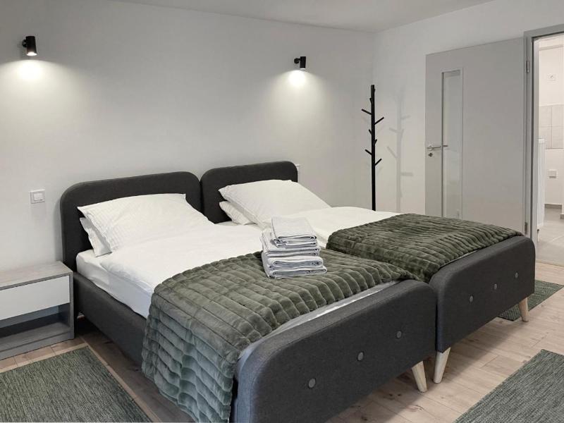 Board Inn Haus Regensburg image
