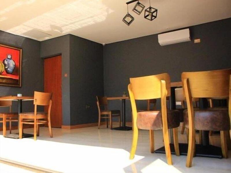 Thavhani Boutique Hotel image