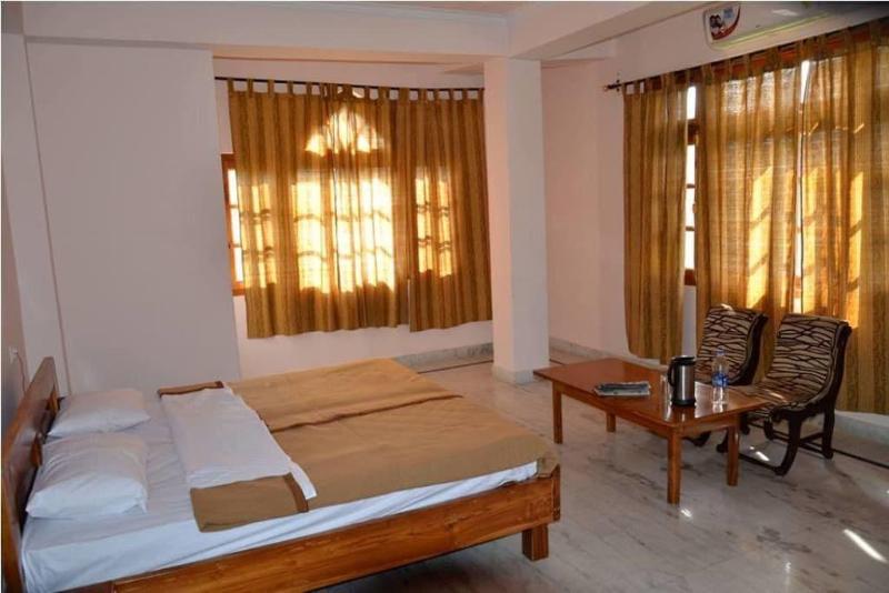 Hotel Atul Regency image
