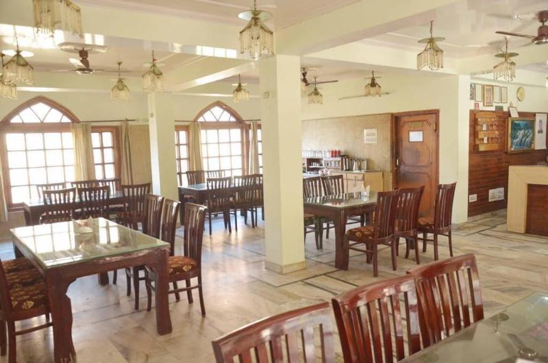 Hotel Atul Regency image