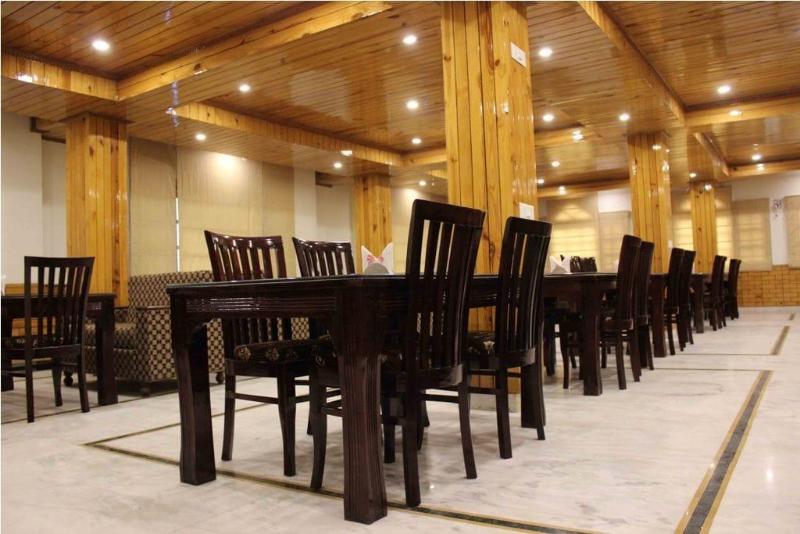 Hotel Atul Regency image