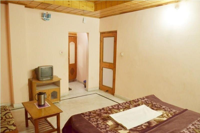 Hotel Atul Regency image
