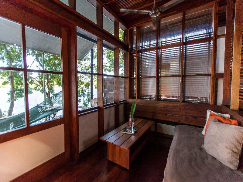 Jicaro Island Lodge image