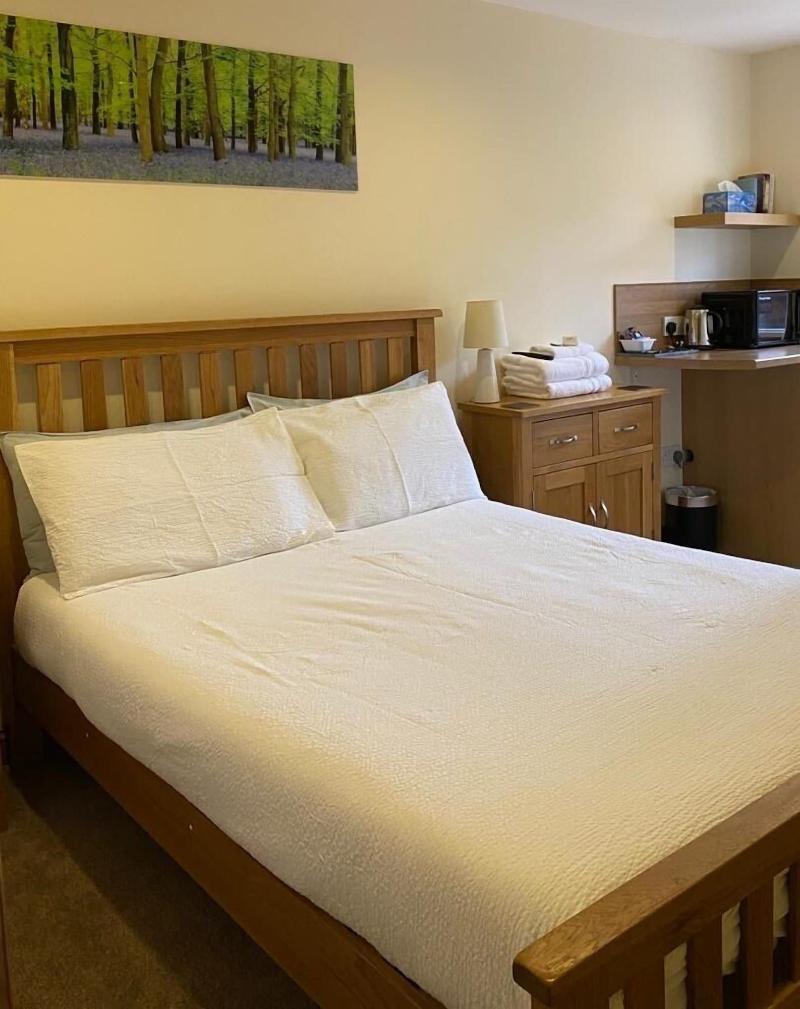 Sutton Guest House image