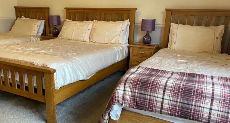 Sutton Guest House image