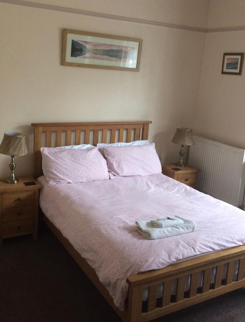 Sutton Guest House image