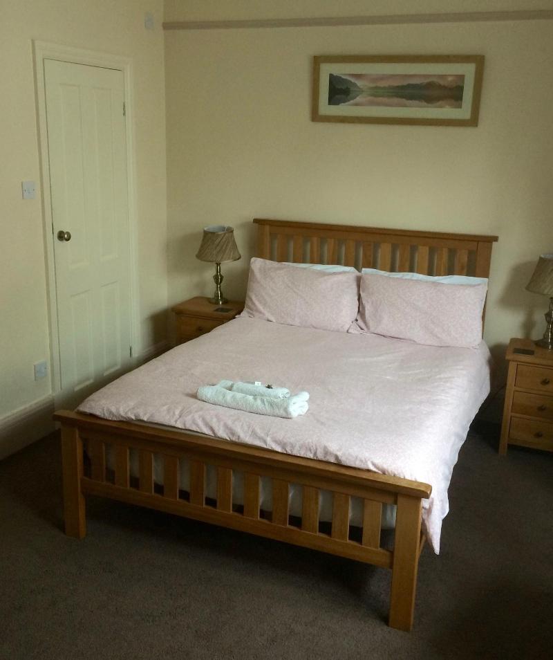 Sutton Guest House image