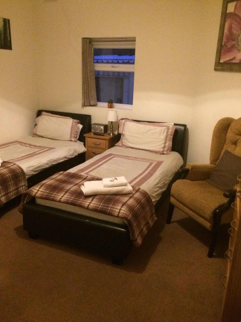Sutton Guest House image