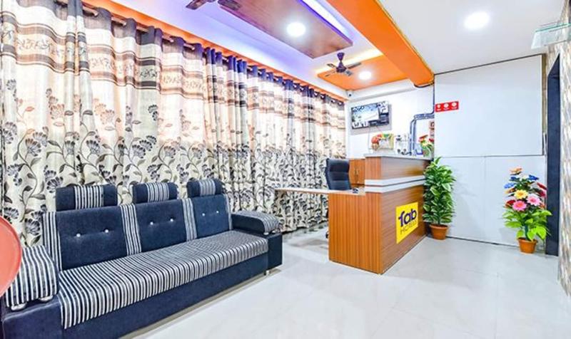 Fabhotel Green Park image