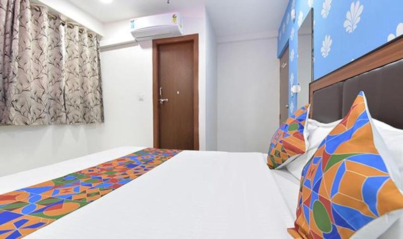 Fabhotel Green Park image