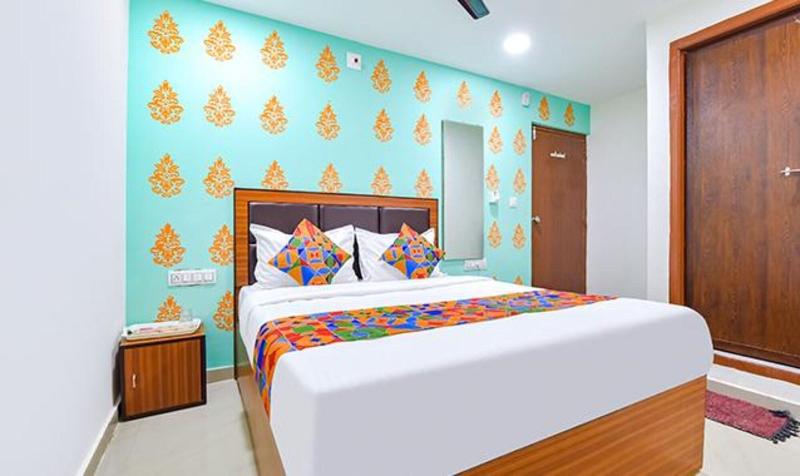 Fabhotel Green Park image
