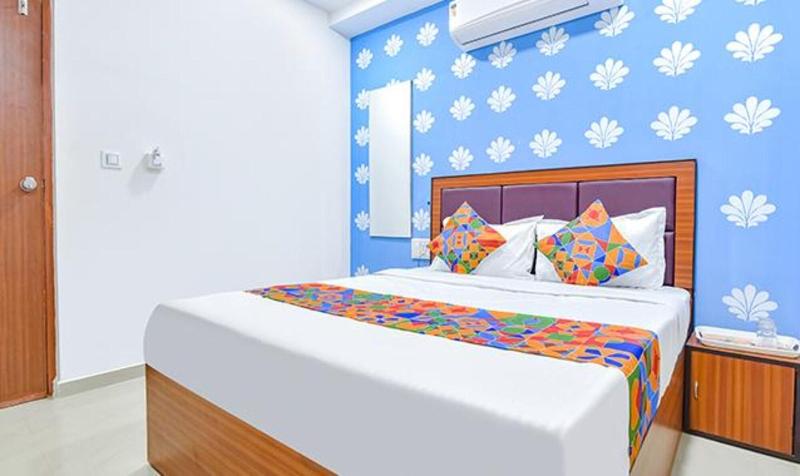 Fabhotel Green Park image