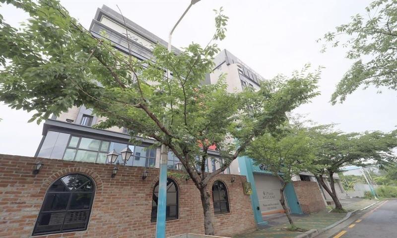February Hotel Busan Gangseo Annex Building image