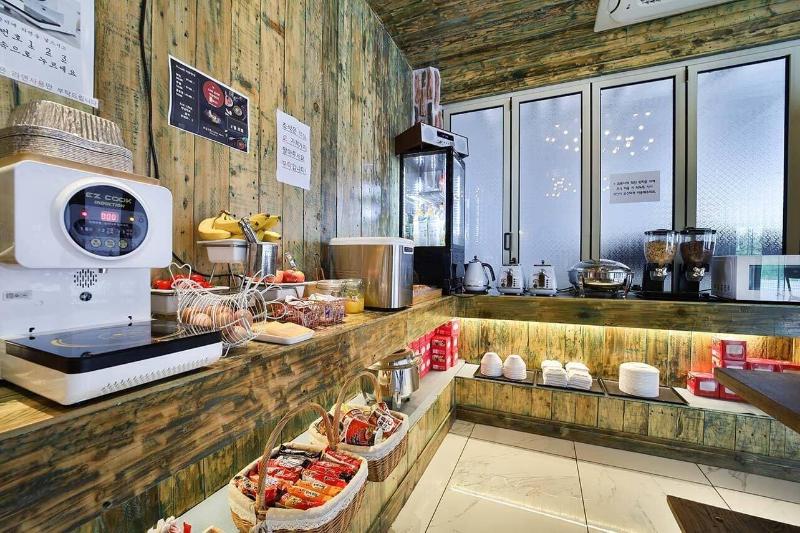February Hotel Busan Gangseo Annex Building image