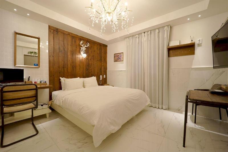 February Hotel Busan Gangseo Annex Building image