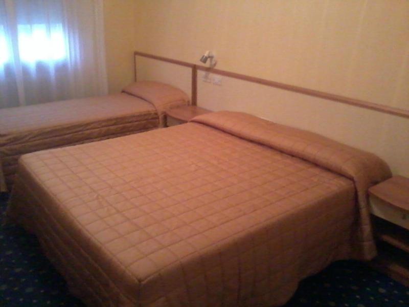 Hotel Miravalle 2000 image