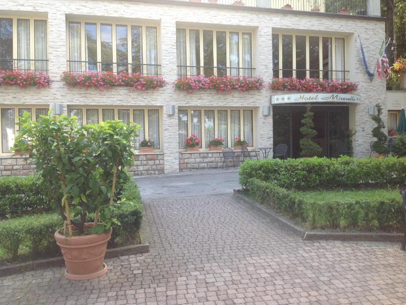 Hotel Miravalle 2000 image