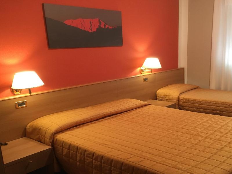 Hotel Miravalle 2000 image