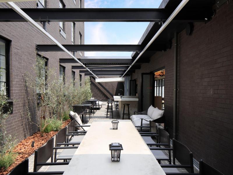 Hotel Cen image