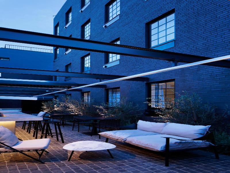 Hotel Cen image