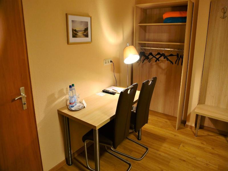 Hotel Munzert image