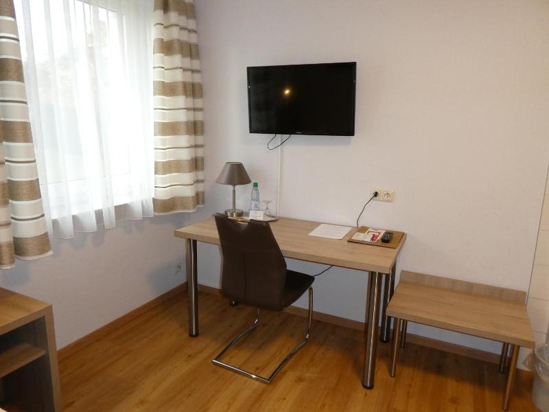 Hotel Munzert image